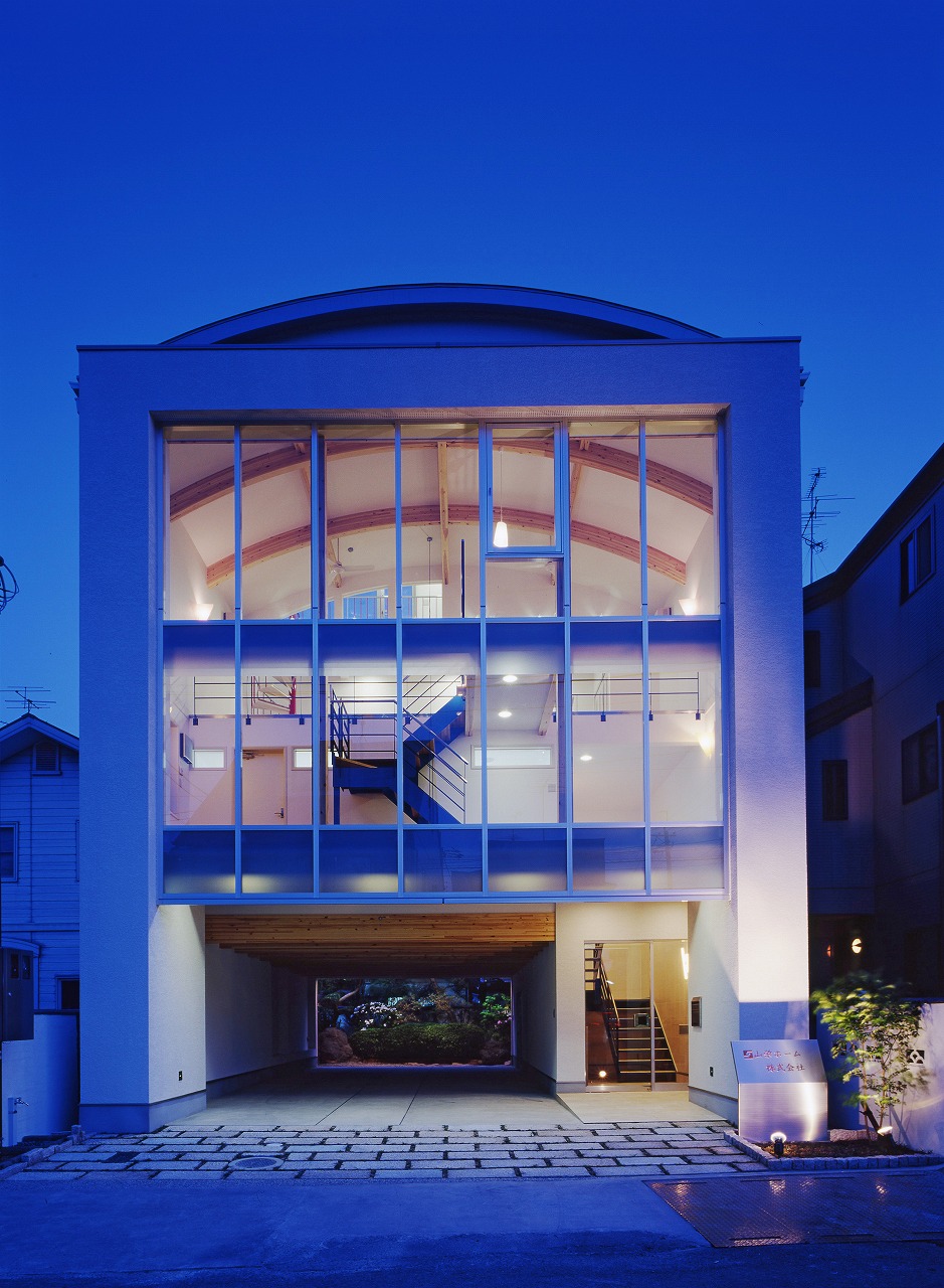 社屋兼ショールーム