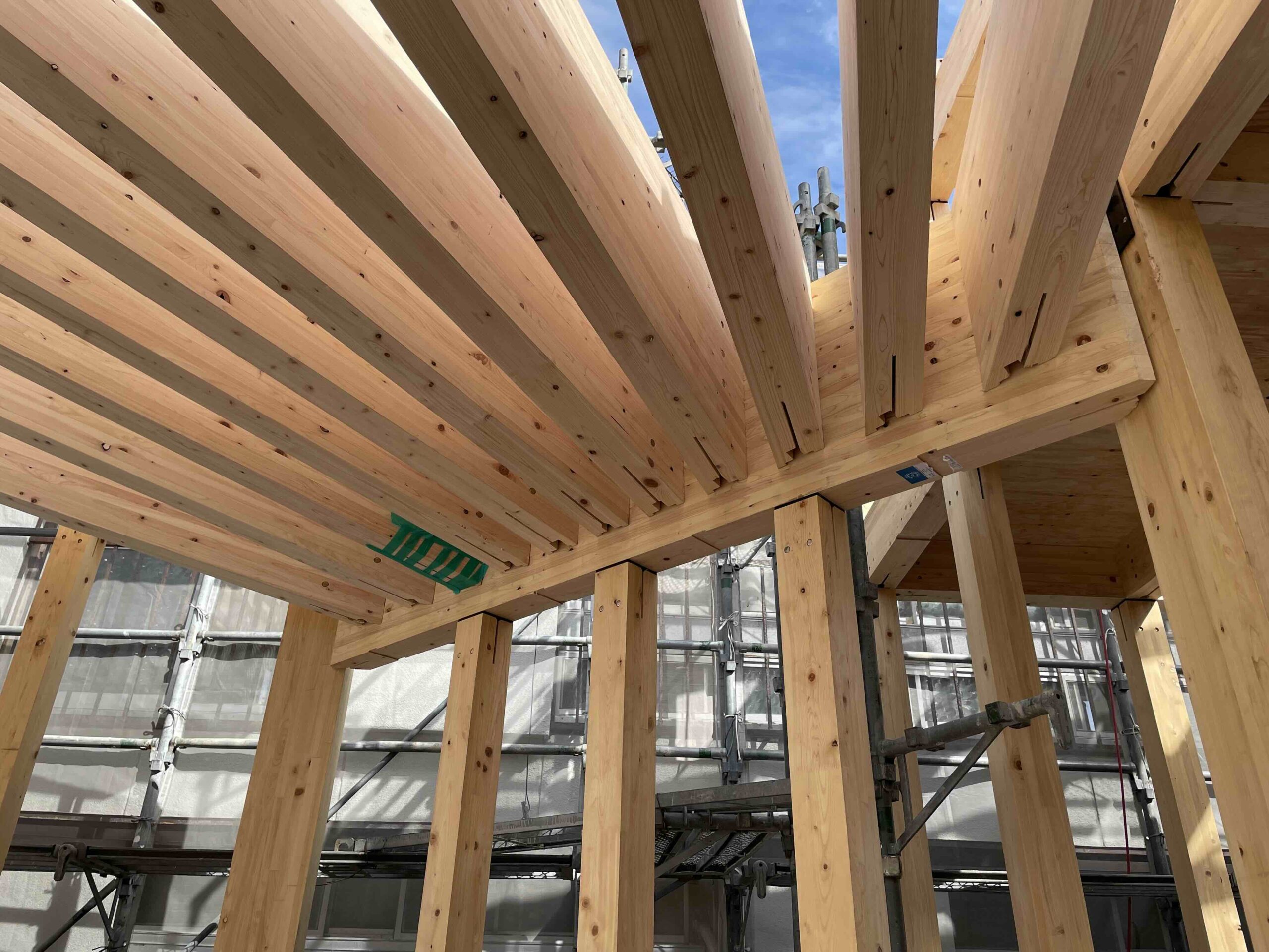 中大規模木造の需要拡大と建設会社が直面する施工の課題