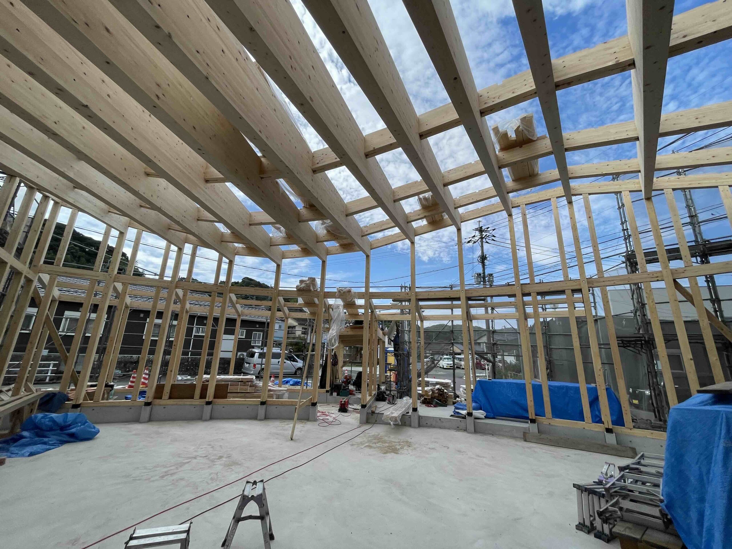 SE構法の施工体制② 構造躯体のみを依頼する「建て方施工」