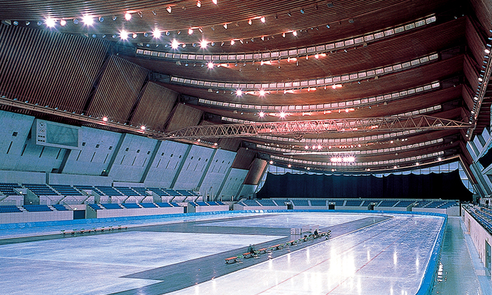 長野オリンピックでスケート場に使われた「エムウェーブ」