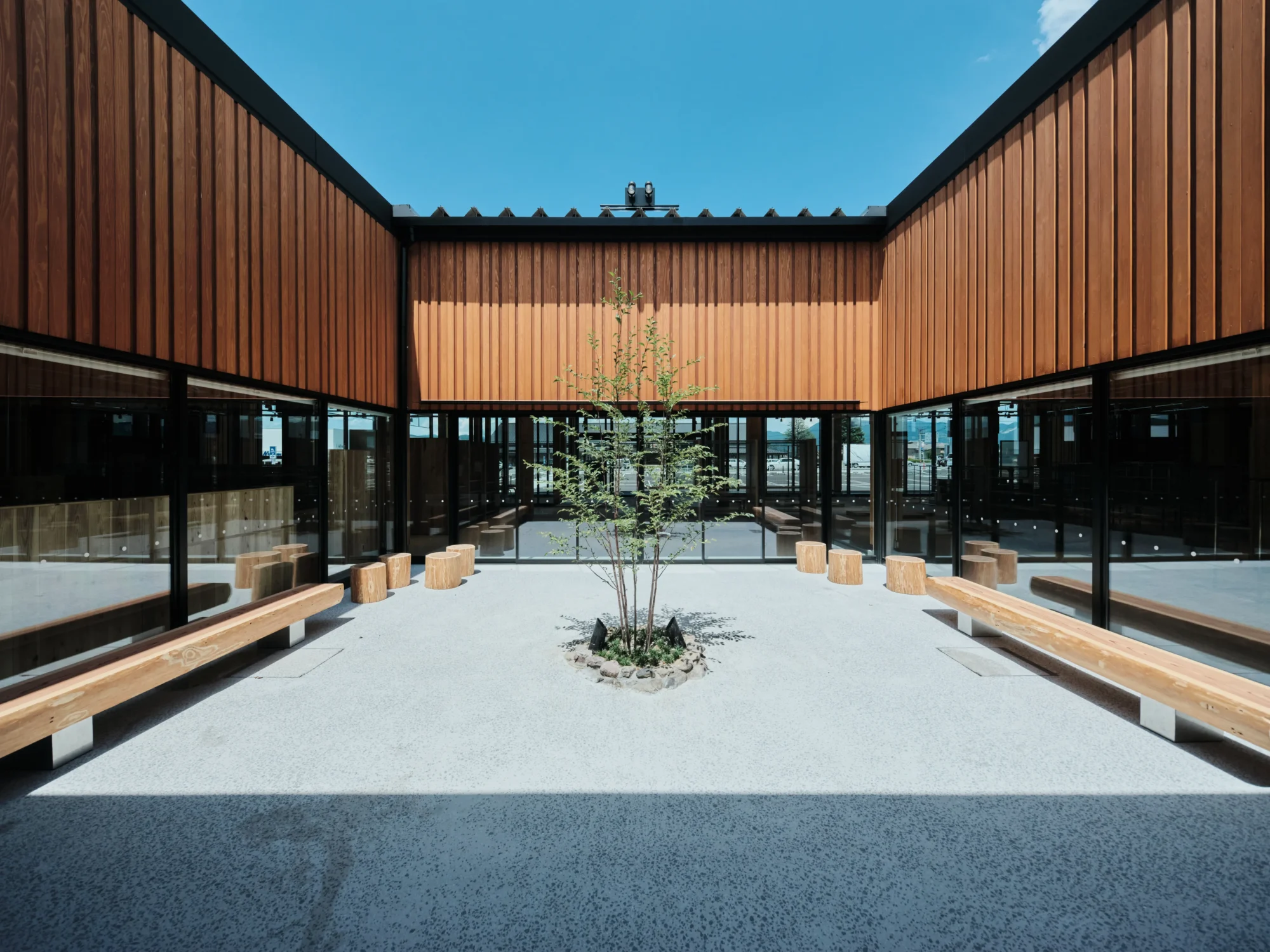 02 ZEB化支援：環境価値と補助金活用の最大化